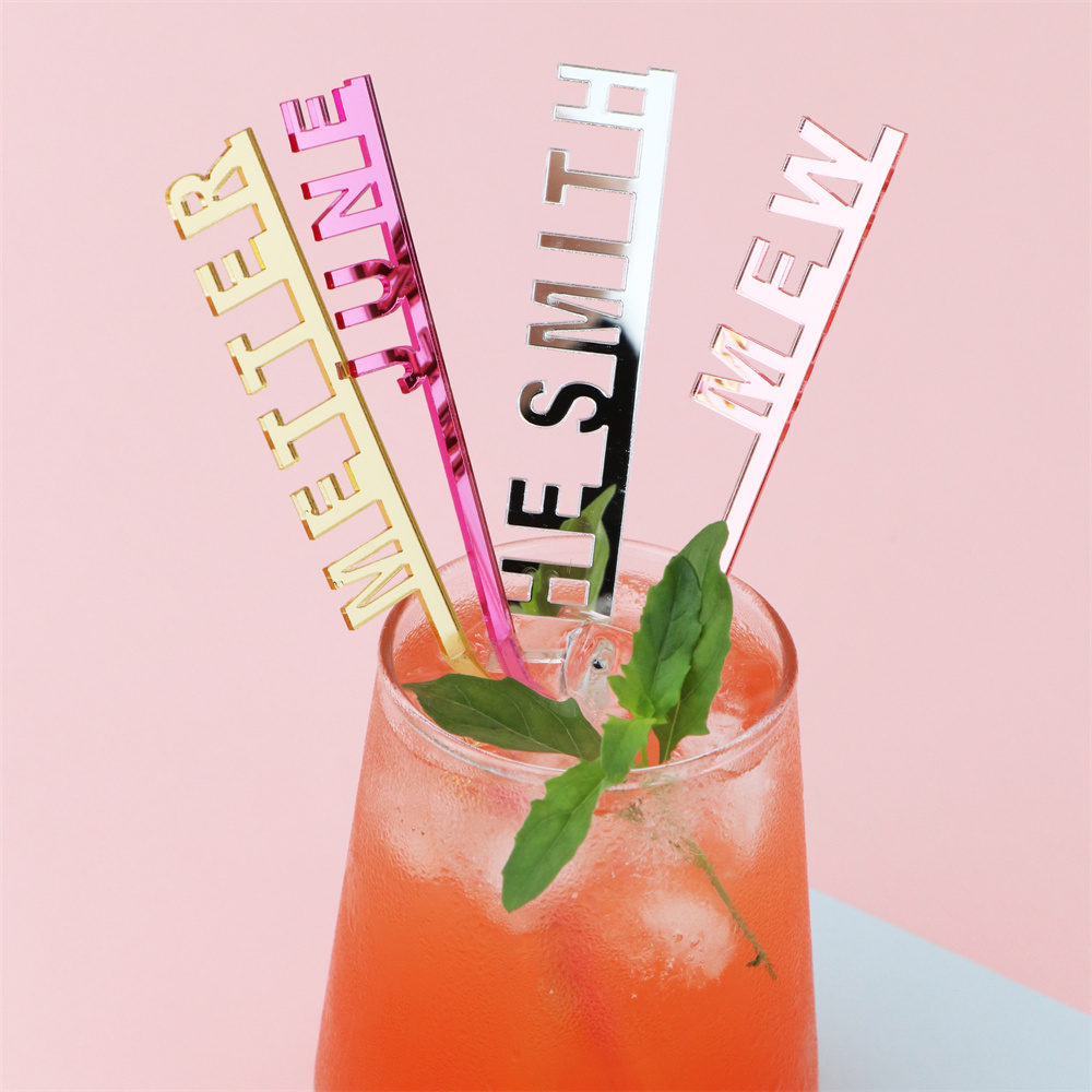 Cocktail Recipe Book - 맞춤형 이름 스위즐 스틱 아크릴 테이블